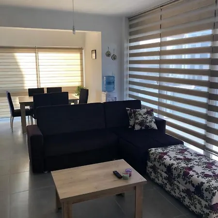 Apartment Reflex Spacious And Comfortable Nicosia