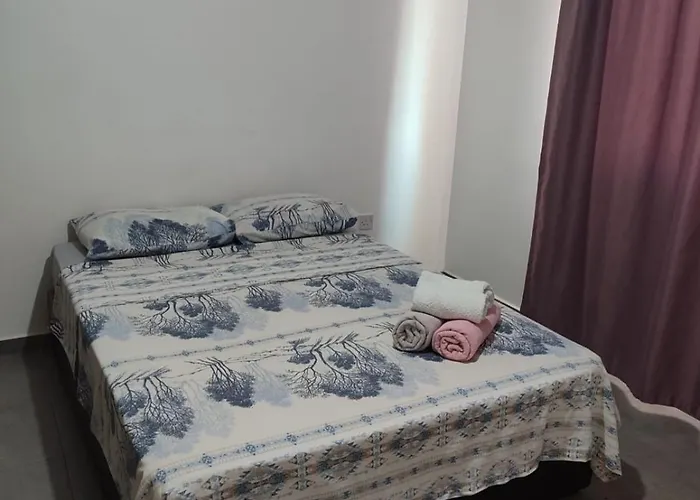 Reflex Spacious And Comfortable *