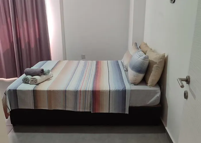 Reflex Spacious And Comfortable 尼科西亚