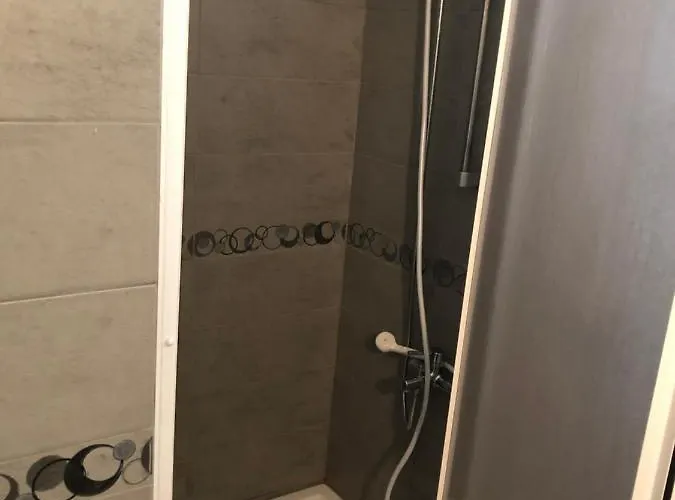 公寓 Reflex Spacious And Comfortable *