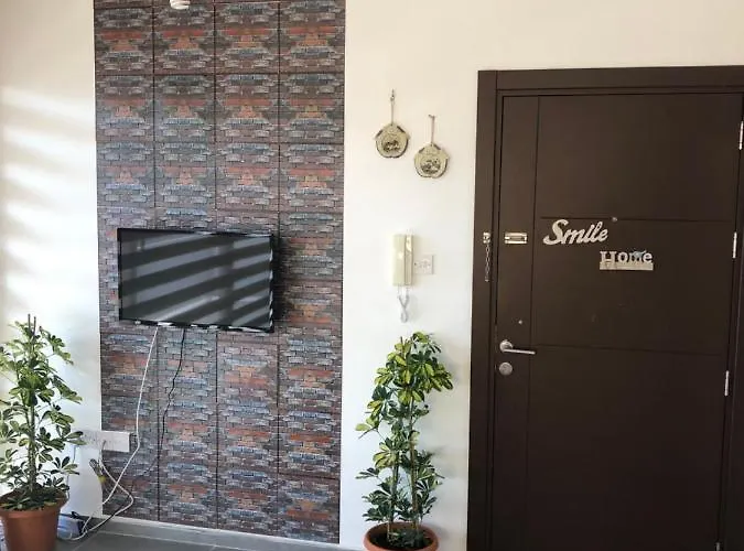 Reflex Spacious And Comfortable 아파트 니코시아